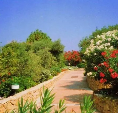 The Emerald Escape - Costa Smeralda Nest In Porto Cervo Lägenhet